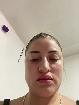 cristal-evanns online show from 27, 4, 2026