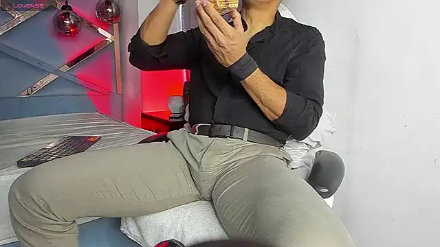 Lucii fer  online show from 7, 3, 2026