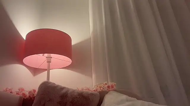 LustfulLuna  online show from 21, 5, 2026