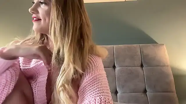 LustfulLuna  online show from 9, 2, 2025