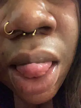 bonbonaumiel online show from 25, 12, 2024