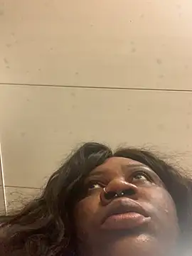 bonbonaumiel online show from 5, 1, 2025