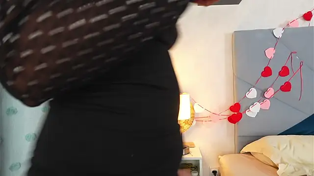 AshiaEkta1 online show from 18, 2, 2026