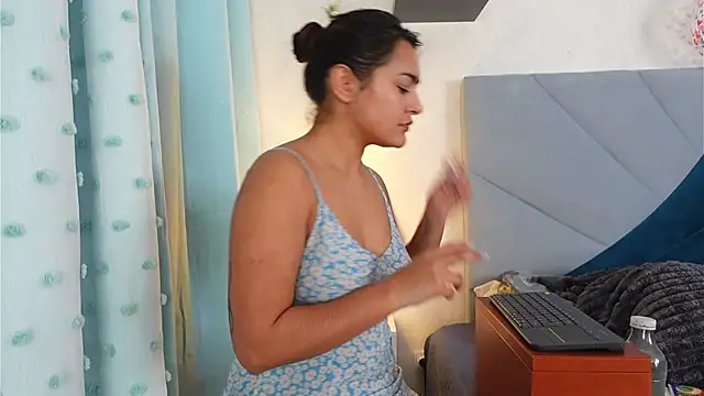 AshiaEkta1 online show from 1, 2, 2026