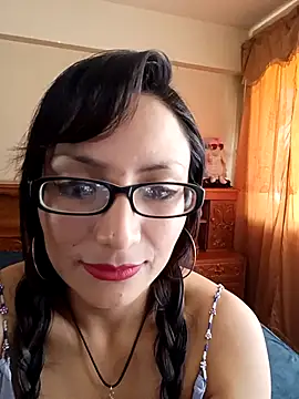 Lucy Chery online show from 20, 9, 2025