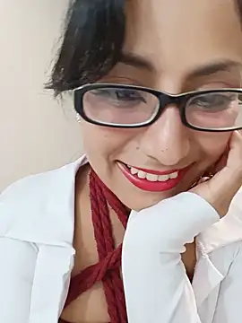 Lucy Chery online show from 2, 7, 2026