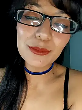 Lucy Chery online show from 3, 7, 2026