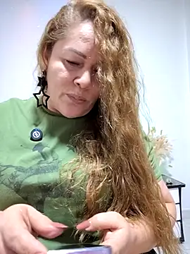 Snapshot of SluttyMilf79 chatting on 22, 7, 2026 SluttyMilf79 online show from 22, 7, 2026