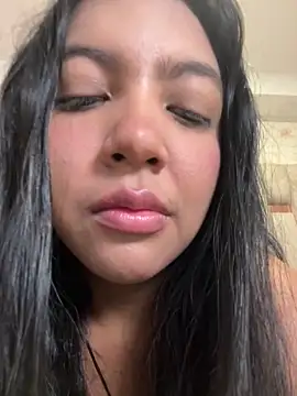 nicole fisherr online show from 28, 4, 2026