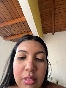 nicole fisherr online show from 17, 5, 2026