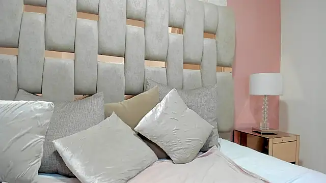 nicole fisherr online show from 12, 3, 2026