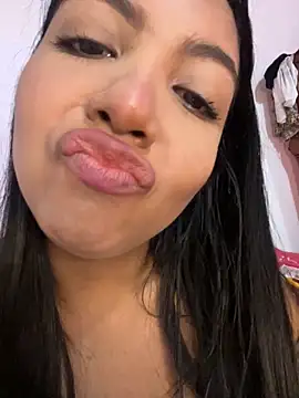 nicole fisherr online show from 22, 5, 2026