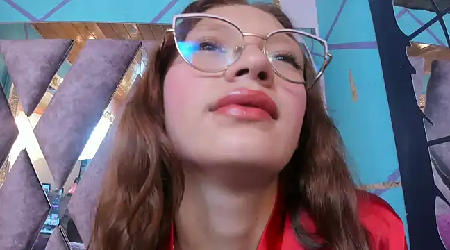 LARICSABLUE online show from 7, 3, 2025