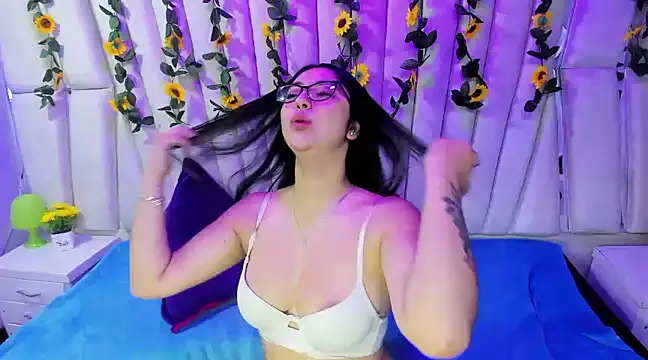 Lucy Anall  online show from 15, 1, 2025