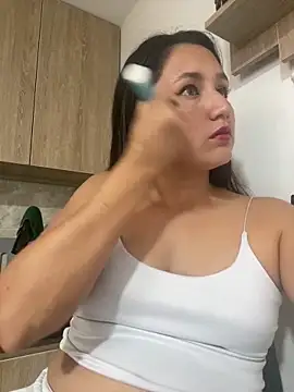 Snapshot of AmaiaFerrer chatting on 25, 2, 2025 AmaiaFerrer online show from 25, 2, 2025