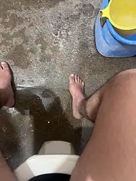 Snapshot of Rahulroy96 chatting on 5, 12, 2025 Rahulroy96 online show from 5, 12, 2025