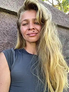 -OliWow- online show from 24, 5, 2026