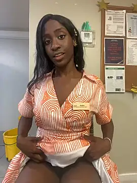 lizaperez2006 online show from 3, 3, 2025