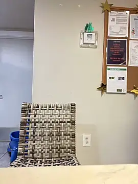 lizaperez2006 online show from 8, 3, 2025