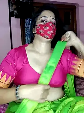 Lexi Baby  online show from 4, 10, 2025