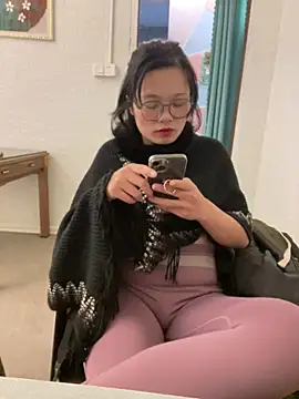 Bella0815 online show from 10, 2, 2025