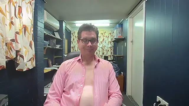 tilobinder online show from 8, 11, 2025