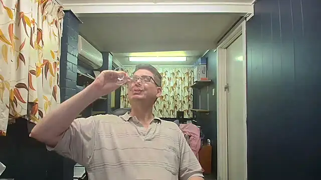 tilobinder online show from 16, 11, 2025