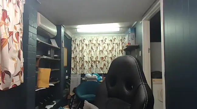 tilobinder online show from 20, 3, 2025