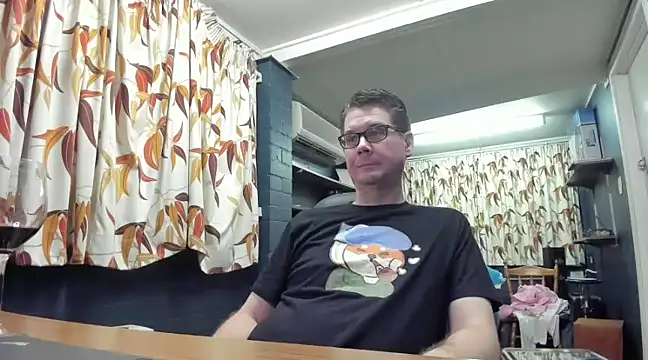 tilobinder online show from 26, 1, 2025