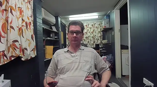 tilobinder online show from 14, 3, 2025