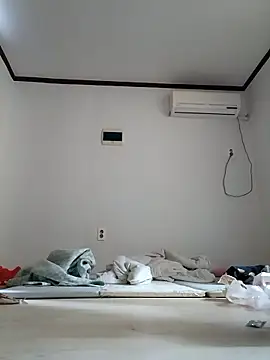 hello098712 online show from 21, 9, 2025