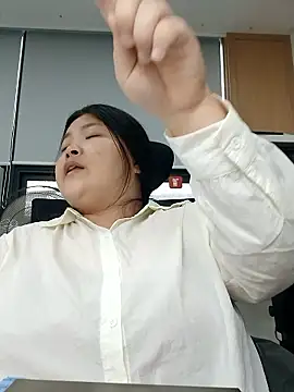 hello098712 online show from 24, 9, 2025