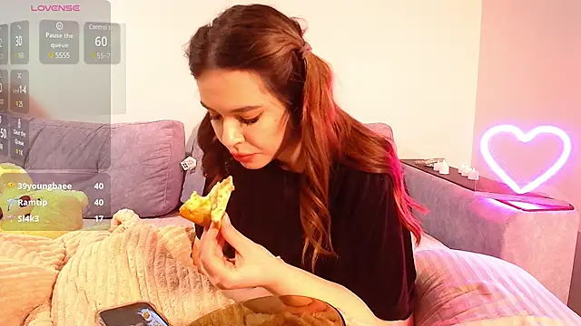 CutiePie3 online show from 24, 2, 2025