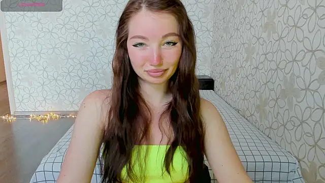 Lissa Cristal online show from 12, 6, 2026