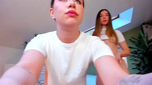 Snapshot of monica_x__ chatting on 17, 11, 2025 monica x online show from 17, 11, 2025