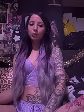 MissMidnightUK online show from 5, 12, 2025