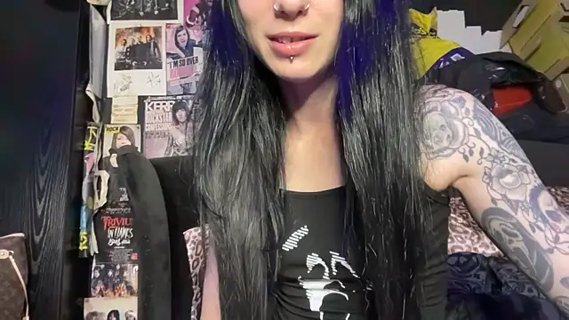 MissMidnightUK online show from 18, 9, 2025