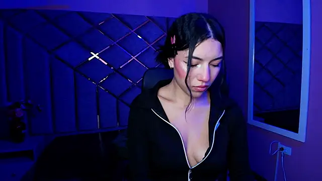 Poly Sasha  online show from 16, 11, 2025