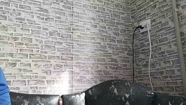 EdithManning online show from 6, 3, 2025