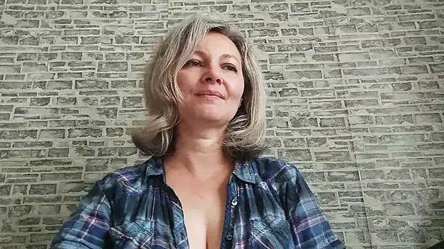 EdithManning online show from 10, 9, 2025