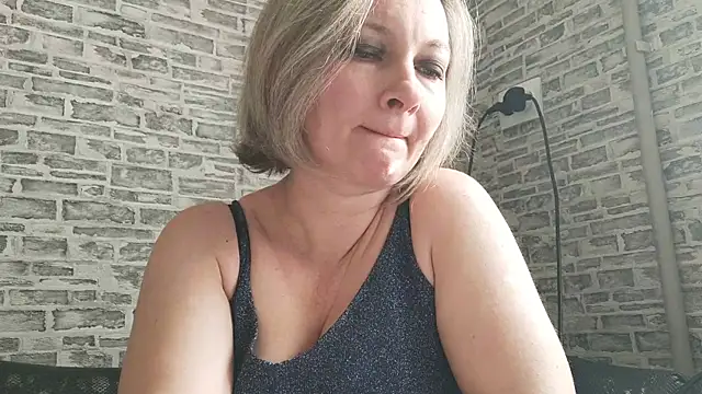 EdithManning online show from 23, 2, 2025