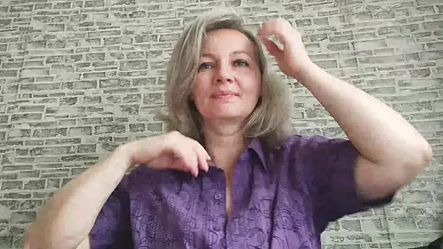 EdithManning online show from 26, 9, 2025