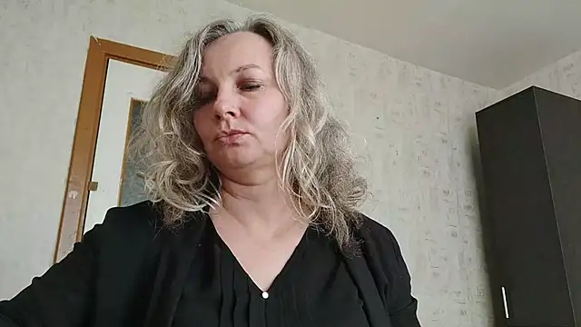 EdithManning online show from 11, 5, 2026