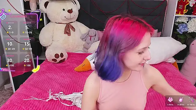 MiaKarlos online show from 13, 11, 2025