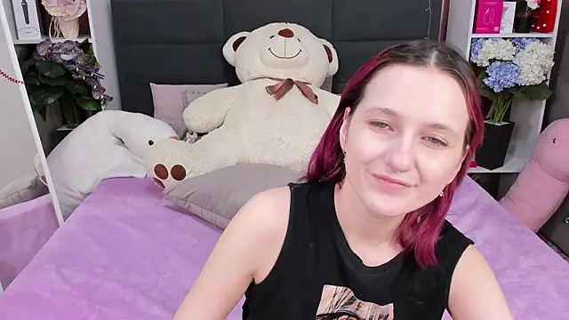 MiaKarlos online show from 7, 2, 2026