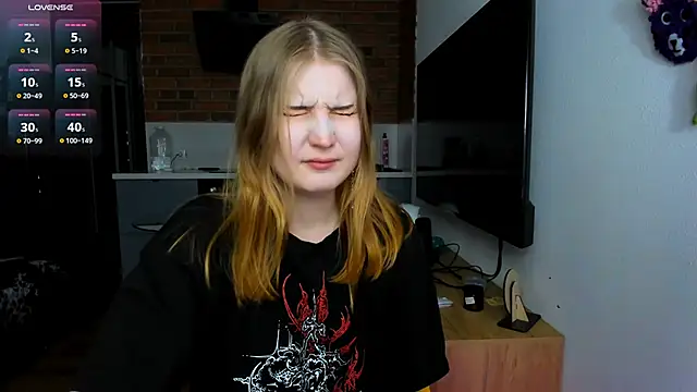 princessaalicc online show from 28, 2, 2025