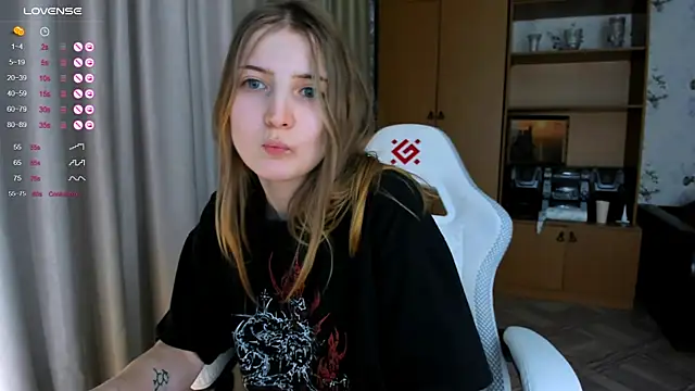 princessaalicc online show from 9, 11, 2025