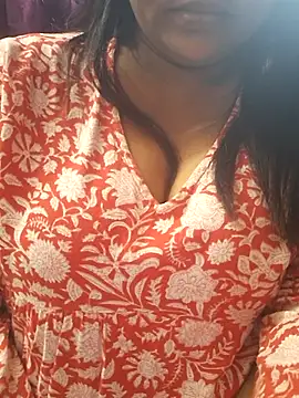 Snapshot of Hot-Anuska chatting on 1, 12, 2025 Hot-Anuska online show from 1, 12, 2025