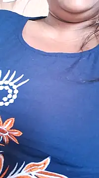 Snapshot of Hot-Anuska chatting on 19, 3, 2025 Hot-Anuska online show from 19, 3, 2025