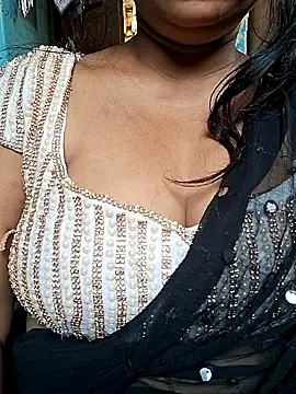 Snapshot of Hot-Anuska chatting on 13, 3, 2025 Hot-Anuska online show from 13, 3, 2025